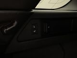 Land Rover Discovery Sport D200 R-DYNAMIC SE AUT CZ 1.maj - náhled 28