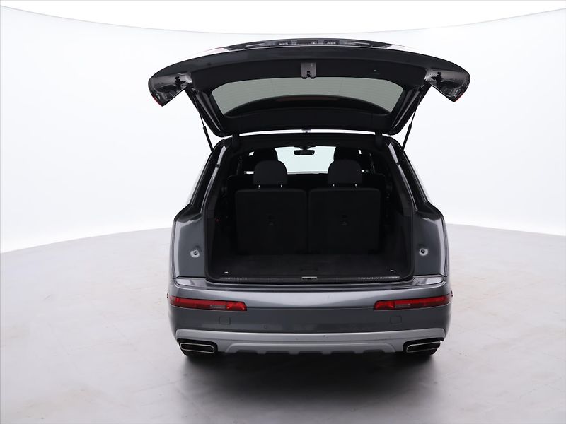 Audi Q7 3,0 TDI 200kW Quattro S-LINE - fotka 9 z 43