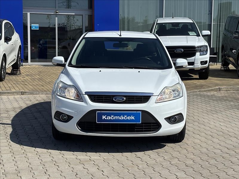Ford Focus 1,6 Duratec Ti-VCT 74kW Trend - fotka 8 z 20