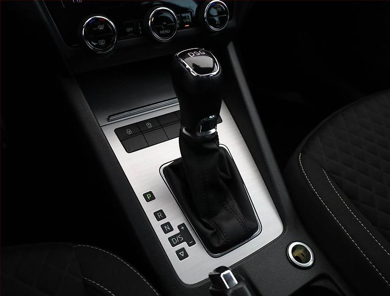 Škoda Octavia (2017) 1.4 TSI, Automat, Navi - fotka 11 z 20