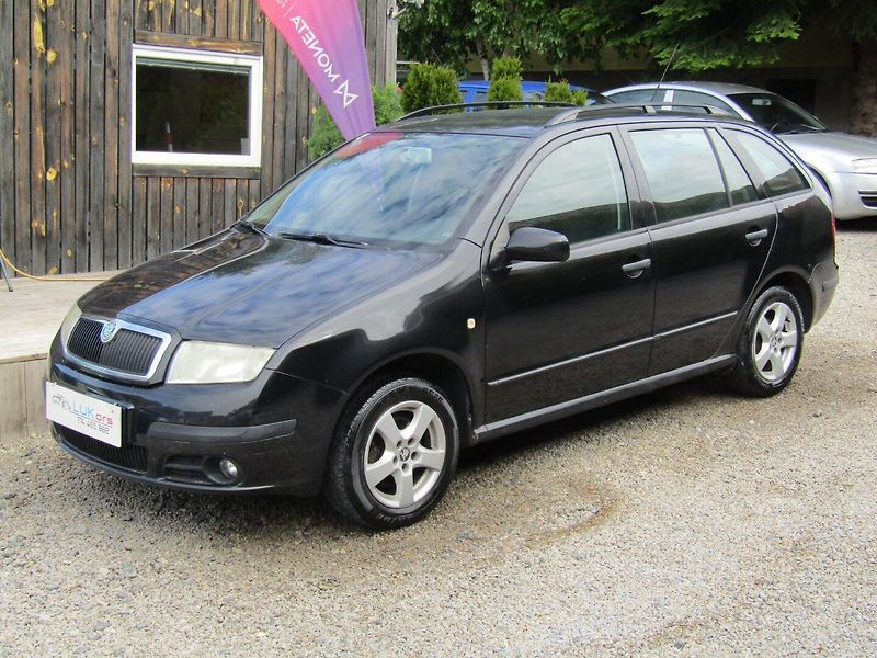 Škoda Fabia (2008) 1.2 47kW BEZ KOROZE - fotka 1 z 32