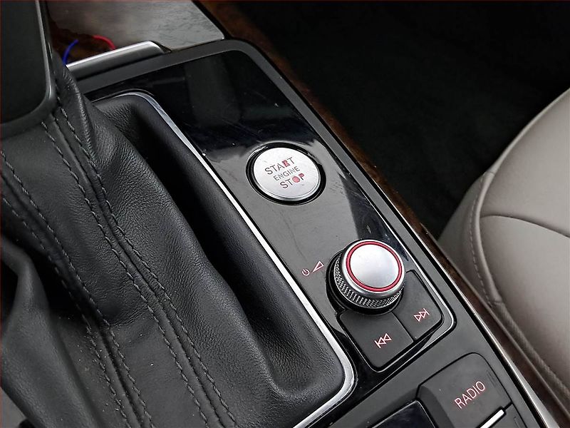 Audi A6 (2018) 2.0 TFSI, 4X4, Automat, Kůže - fotka 19 z 23
