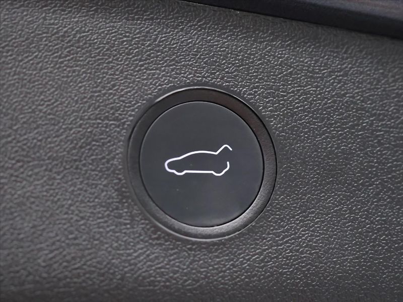 Tesla Model 3 Long Range 75kWh AWD sOH 93,2% - fotka 10 z 32
