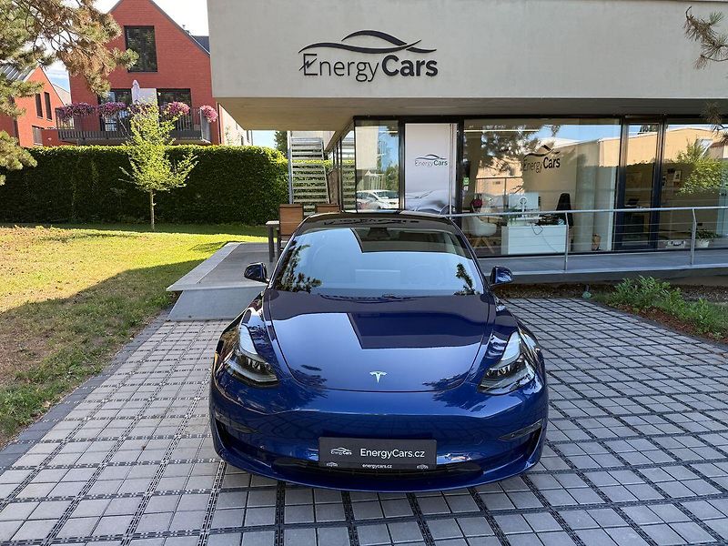 Tesla Model 3 Long Range REZERVACE - fotka 2 z 41