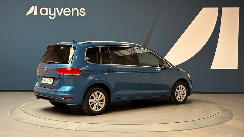 Volkswagen Touran 2.0 TDI BMT Highline DSG - fotka 2 z 12