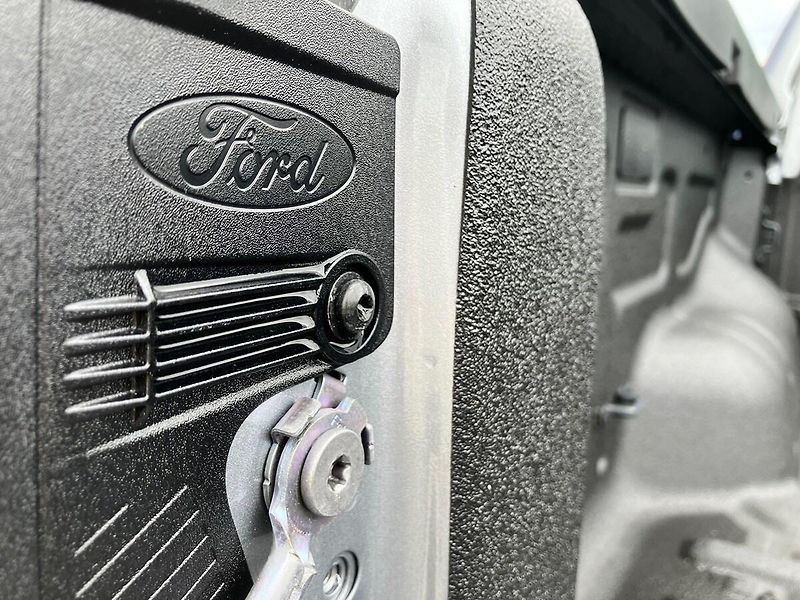 Ford Ranger (2025) XLT, Dvojkabina, 2.0 EcoBlue 1 - fotka 28 z 34