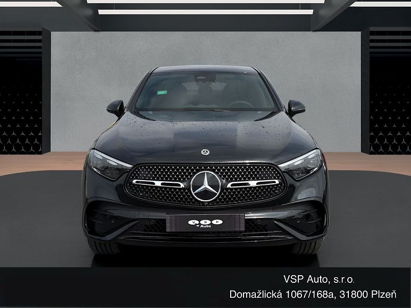 Mercedes-Benz GLC (2026) 300 e 4MATIC kupé - fotka 2 z 16