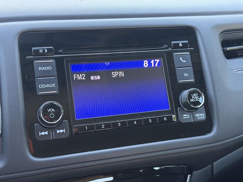 Honda HR-V 1.5 i-VTEC Comfort - fotka 11 z 21