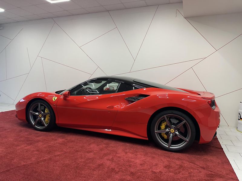 Ferrari 488 (2017) GTB*LIFT*CANERA*TOP*DPH - fotka 3 z 13
