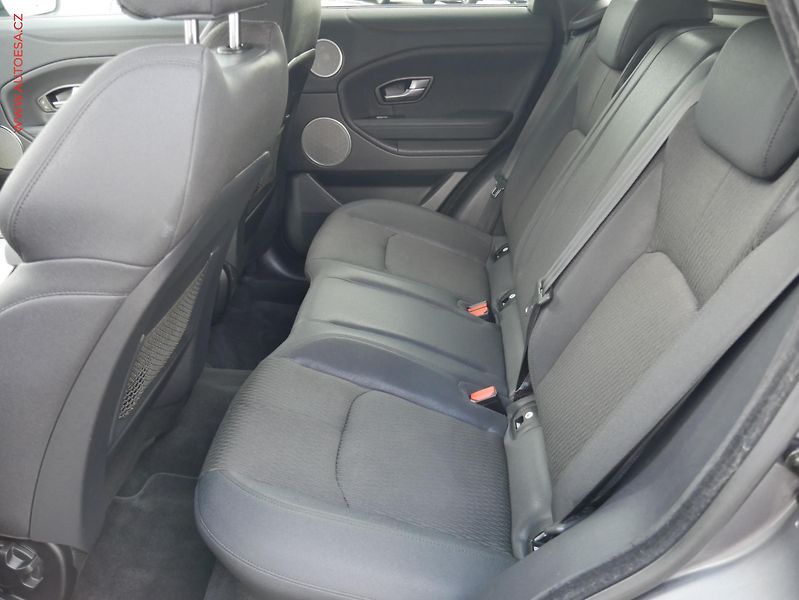 Land Rover Range Rover Evoque (2016) 2.0 TD4, Navi - fotka 10 z 23
