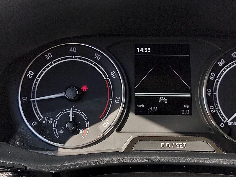 Škoda Fabia (2023) Ambition 1,0 Tsi 81 Kw - fotka 9 z 33