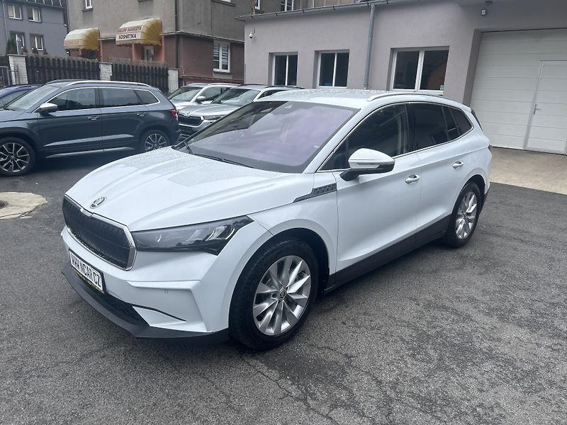 Škoda Enyaq 150kw, iV80 19ALU SOH 90% - fotka 2 z 51