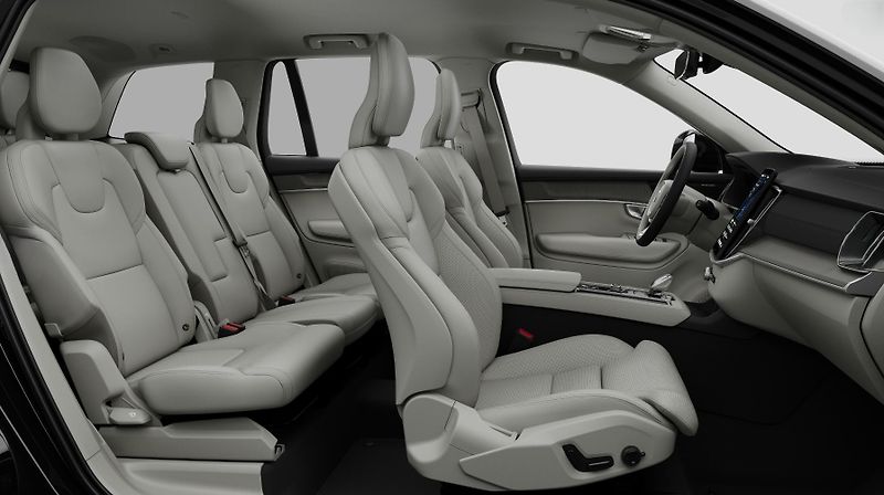 Volvo XC90 (2026) B5 AWD DARK PLUS AUT - fotka 13 z 14