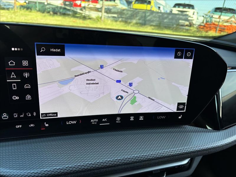 Audi Q5 2,0 TDI 150kW S-Line quattro - fotka 28 z 52