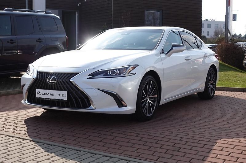 Lexus ES 300h ZLEVNĚNO 2,5HSD Elegance Plus - fotka 2 z 37