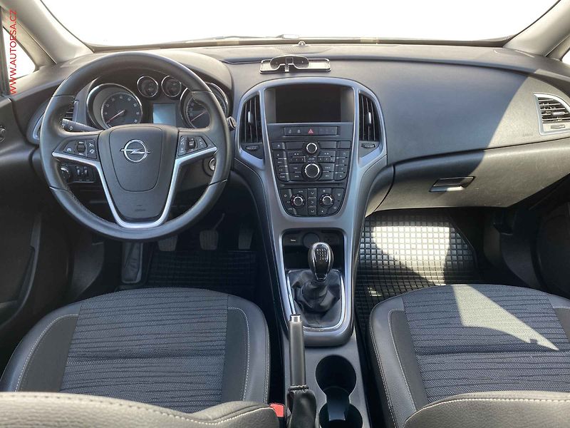 Opel Astra (2015) 1.4i, ČR, AC, tempo, +pneu - fotka 8 z 17
