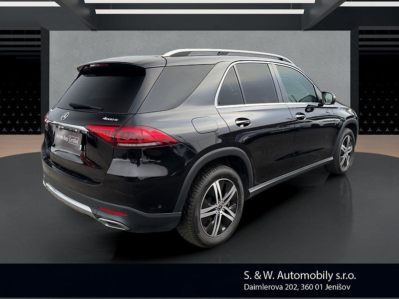 Mercedes-Benz GLE 400d 4MATIC - fotka 5 z 29