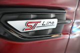 Ford Kuga (2018) 2.0 ST-LINE 4x4 Bi-Xenon Kamer - náhled 31