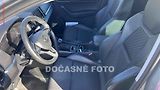 Škoda Karoq (2018) 1.0 TSi, 1.maj,ČR, AT, navi - náhled 2