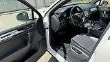 Volkswagen Touareg 3.0TDi*193kW*R-LINE*PERLEŤ - náhled 15