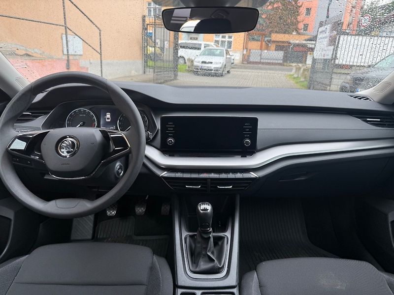 Škoda Octavia (2022) 2.0 TDI - Původ ČR ! - fotka 10 z 13