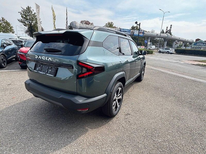 Dacia Bigster (2026) Journey Hybrid 155 - fotka 3 z 12