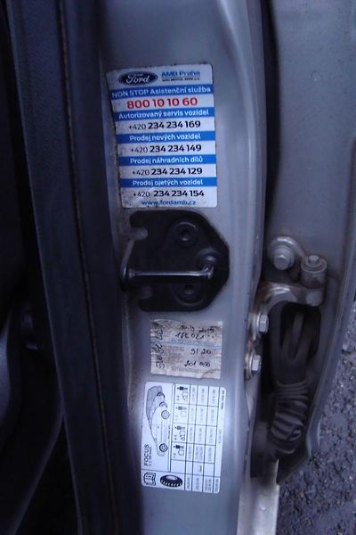 Ford Focus (2007) 1.6i,ČR,Pravid.serv.STK 5/2027 - fotka 20 z 54