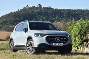 S Mercedesem GLB 4Matic samozřejmě můžete sjet mimo silnice.