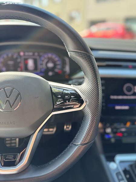 Volkswagen Arteon 2.0TSI 206kW Shooting Break - fotka 28 z 34