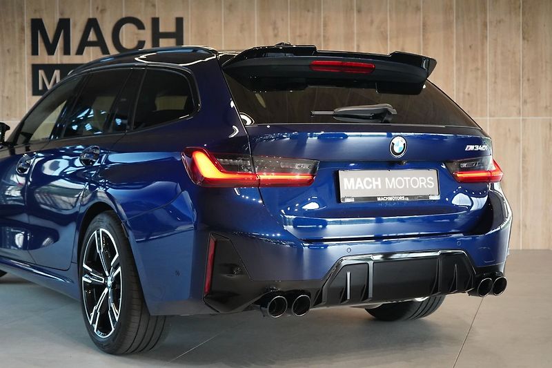 BMW Řada 3 M340i xDrive Touring, Panorama - fotka 15 z 50
