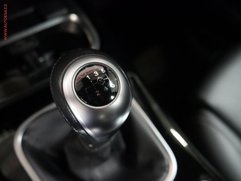 Mercedes-Benz Třídy A (2020) 1.3i, ČR, AC, LED, výhřev - fotka 25 z 25