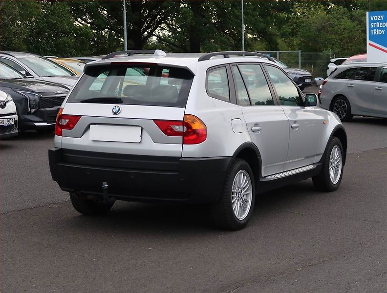 BMW X3 (2006) 2.0d, 4X4, Xenony - fotka 5 z 15