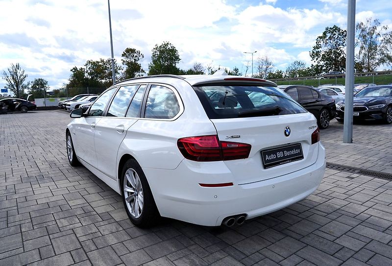 BMW Řada 5 520d xDrive/185 PS/kůže/AT - fotka 4 z 39