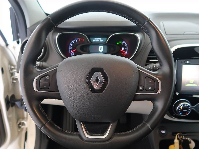 Renault Captur (2018) 1.2 TCe, ČR,1.maj, Serv.kniha - fotka 14 z 14