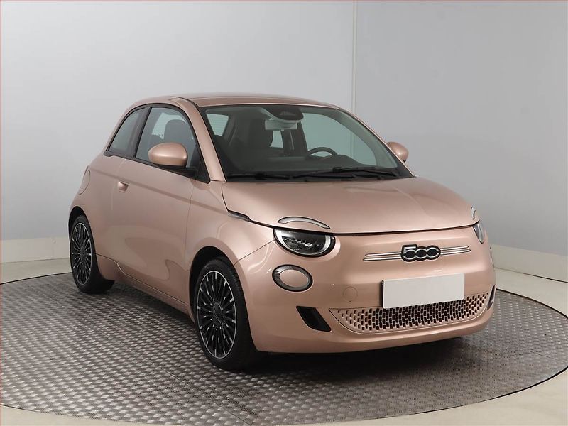 Fiat 500e (2023) 24 kWh, SoH 94%, Automat - fotografie inzerátu