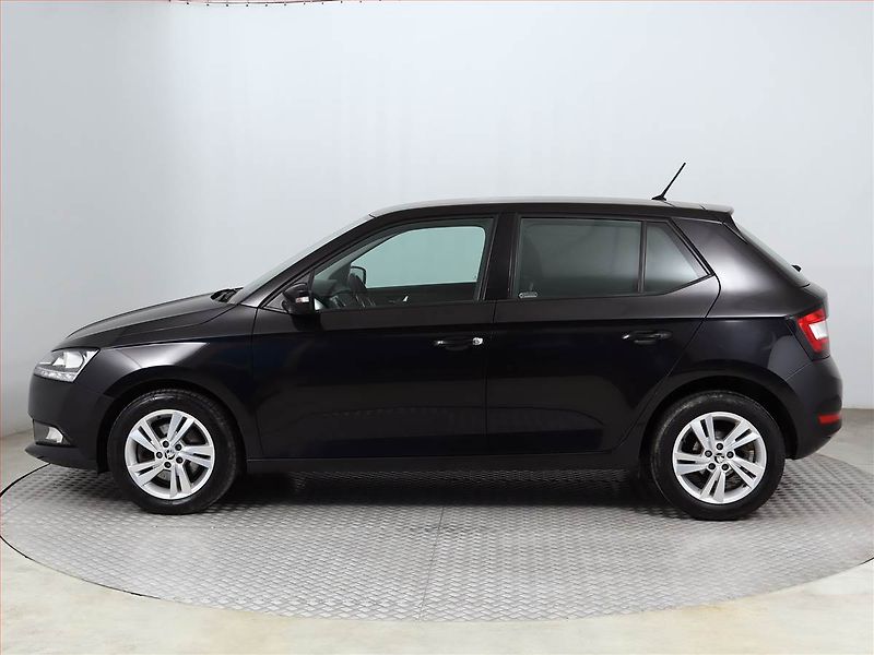 Škoda Fabia (2020) Ambition 1.0 TSI, Tempomat - fotka 3 z 15