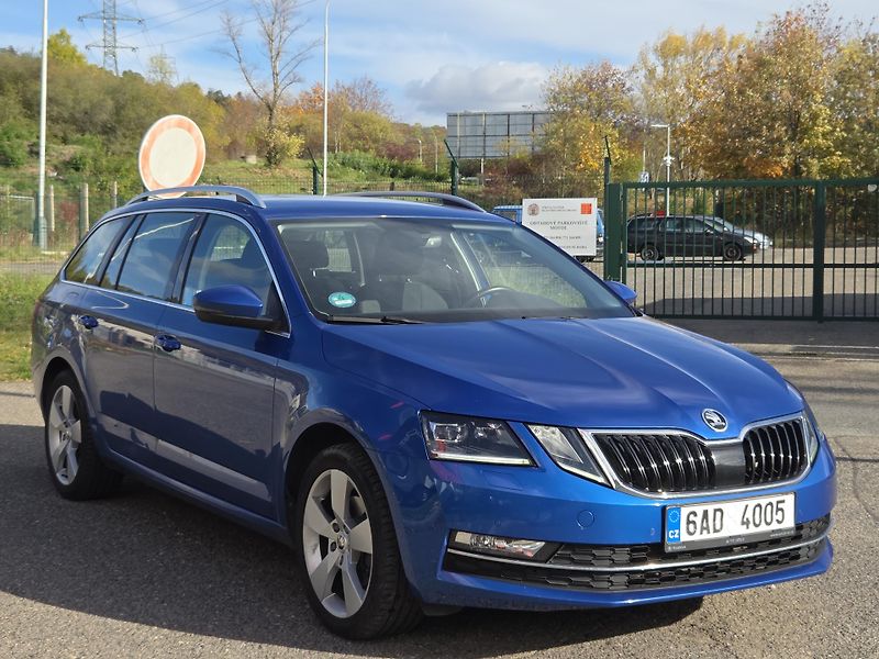Škoda Octavia 2,0TDi kombi lze splátky VŠEM - fotka 3 z 11