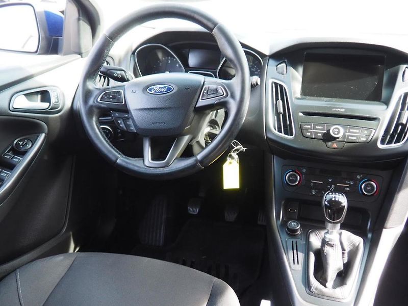 Ford Focus (2017) 1.5TDCi - fotka 19 z 36