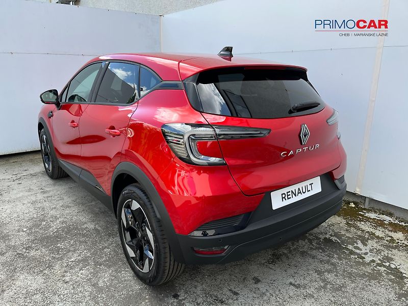 Renault Captur (2026) Techno TCe 90 - fotka 4 z 29