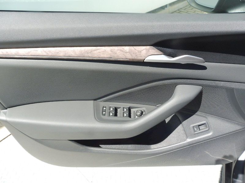 Škoda Superb (2025) Combi L&K 2,0 TDI 110kW DSG - fotka 21 z 30