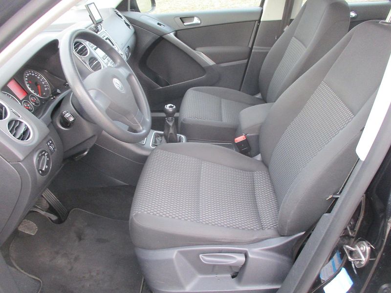 Volkswagen Tiguan 1.4TSi*110kW *TAŽ.ZAŘ*VÝHŘEV* - fotka 13 z 47