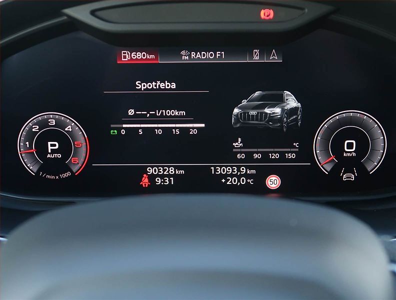 Audi Q8 (2019) 50 TDI - fotka 11 z 32
