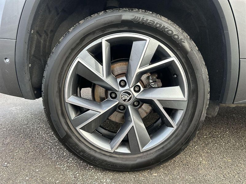 Škoda Kodiaq (2023) 2.0 TDI 4x4 DSG Sportline - fotka 32 z 36