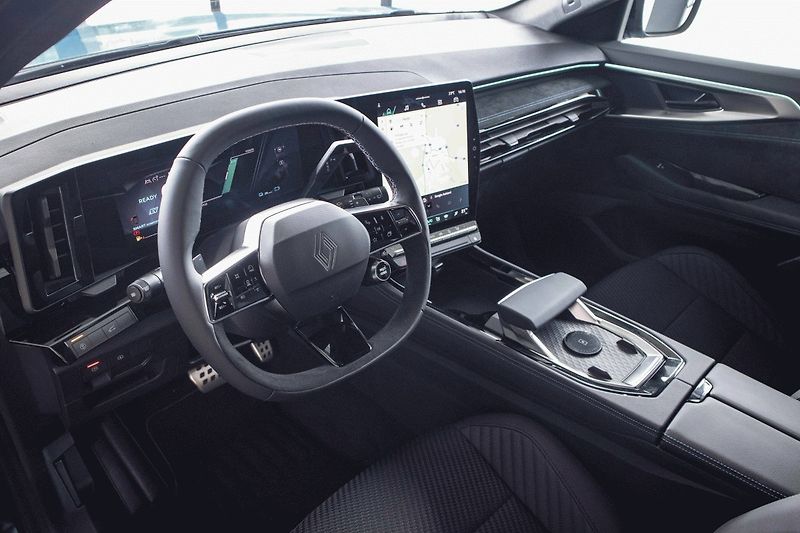 Renault Austral (2026) Esprit Alpine E-Tech 200 fullh - fotka 29 z 57