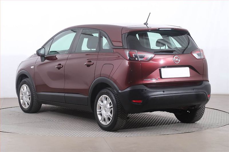 Opel Crossland X (2019) Enjoy 1.2 Turbo, Automat - fotka 4 z 19