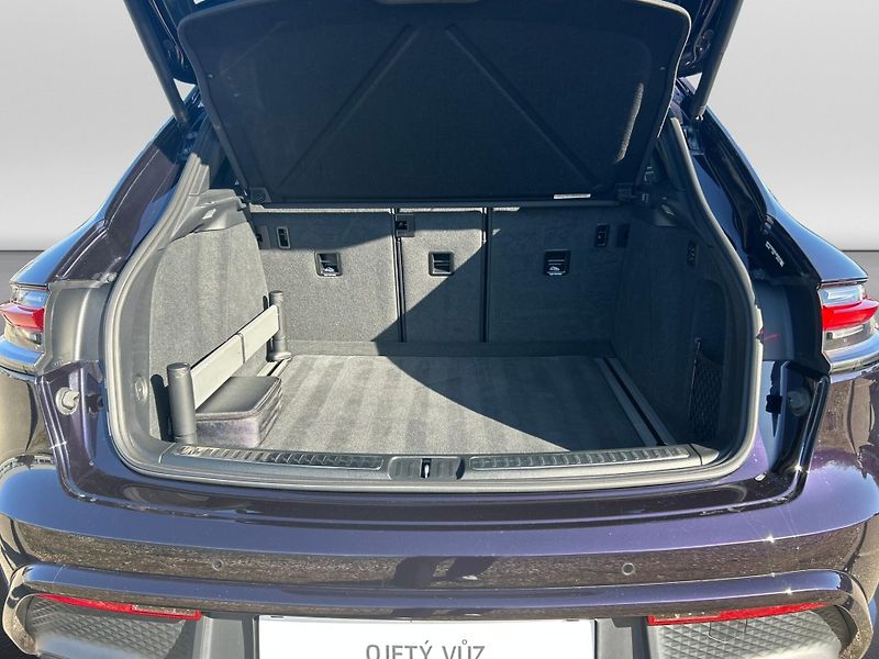 Porsche Macan (2024) S - fotka 25 z 30