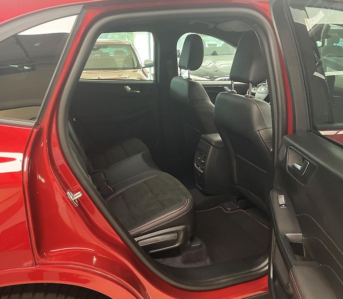 Ford Kuga ST-Line X 2,5HEV, ČR, 1.MAJ - fotka 12 z 31