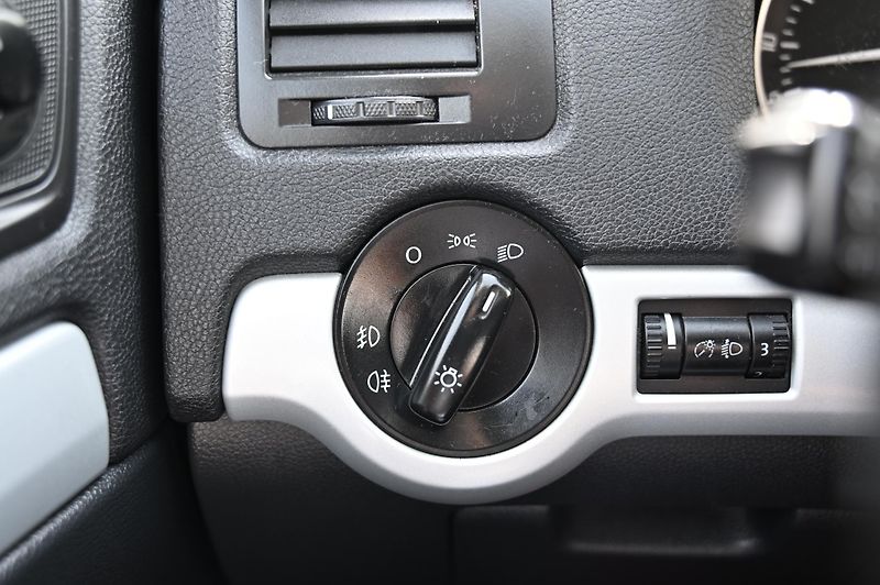 Škoda Octavia 2.0TDI 7/2011 Rezervace - fotka 23 z 50