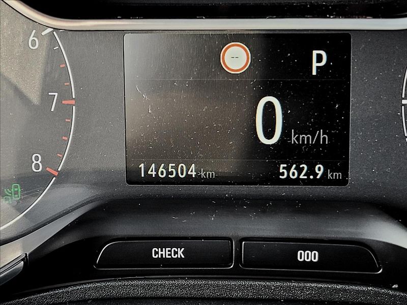 Opel Grandland X 1,5 CDTi A/T,Innovation,Led,na - fotka 24 z 50