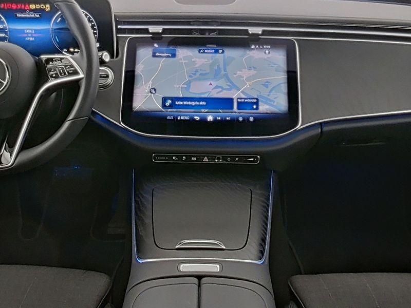 Mercedes-Benz Třídy E E300 T 4M Avantgarde Advanced+ - fotka 5 z 9